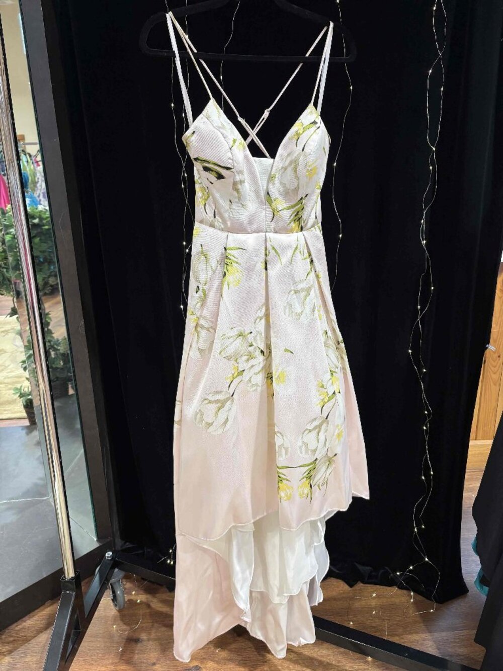 Floral Mikado Crossback High-Low Ball Gown Size 4 Blush